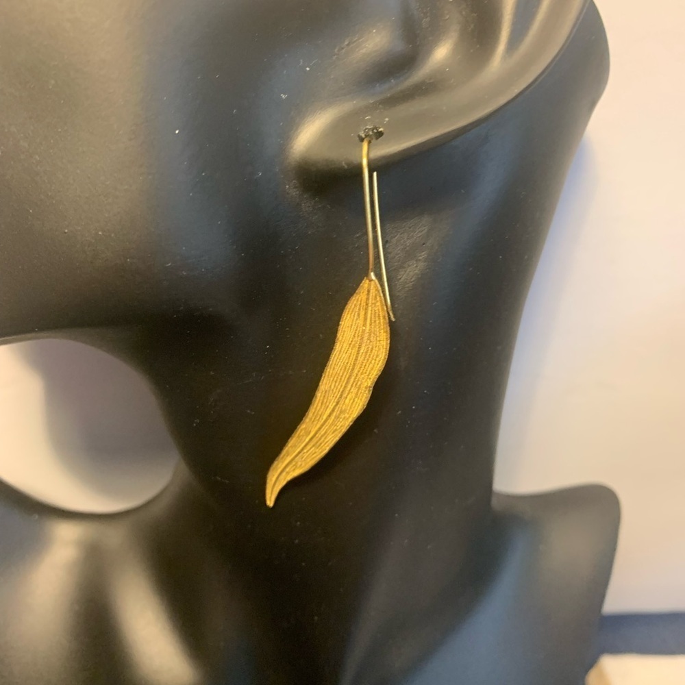 Gold Tone Single Leaf Earrings